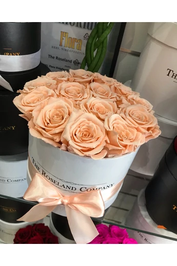 Örök_rózsa_kis_henger_doboz