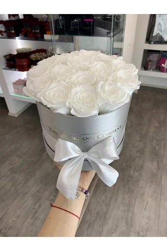 Örök_rózsa_piros_kis_henger_doboz